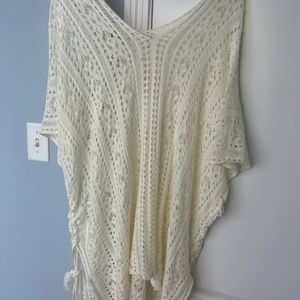 Like New Cream Color One Size Cochet Beach Cover Up